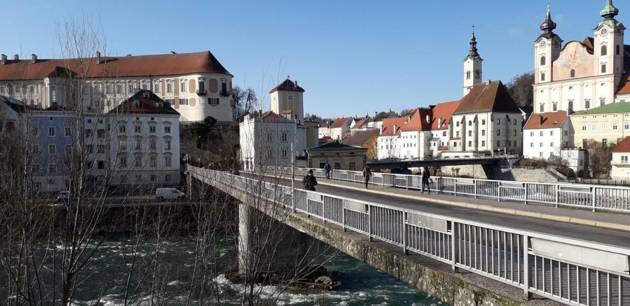 Apartment Ap 1 Im Zentrum Steyr, Bestrooms Eu المظهر الخارجي الصورة