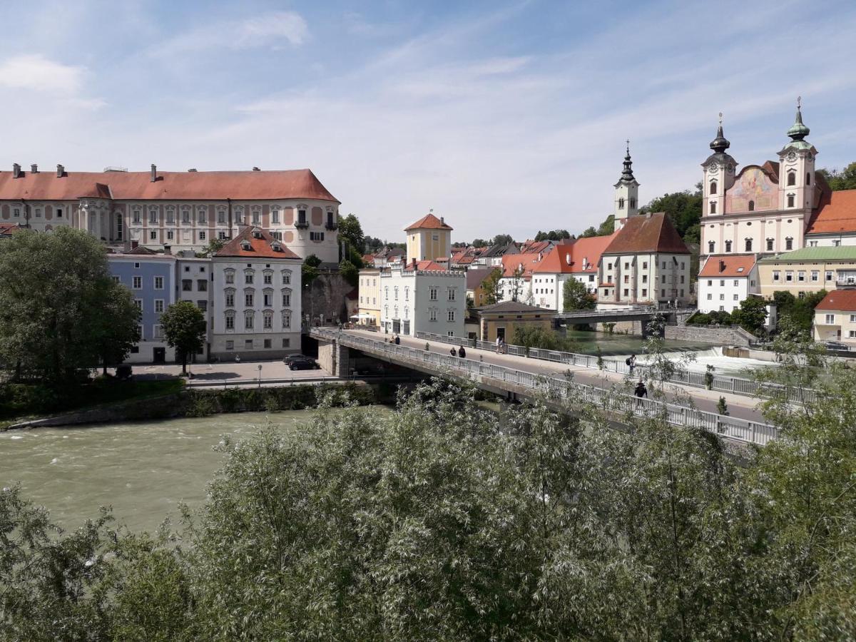 Apartment Ap 1 Im Zentrum Steyr, Bestrooms Eu المظهر الخارجي الصورة